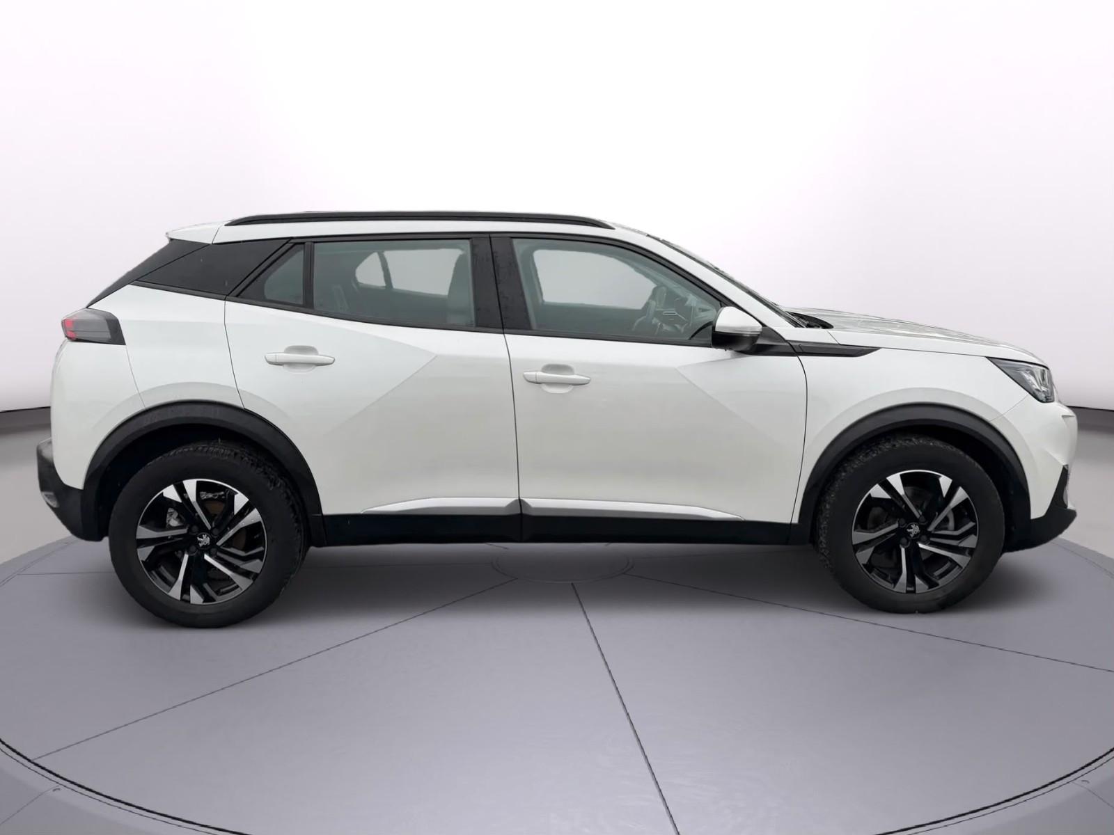 Peugeot 2008 Allure 1.5 BlueHDi Kamera/3-D Cockpit