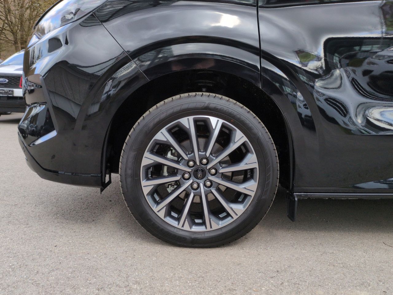 Ford Tourneo Custom - Bild 24
