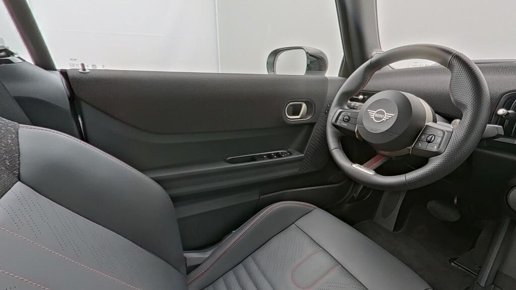 MINI Cooper Cabrio - Bild 11