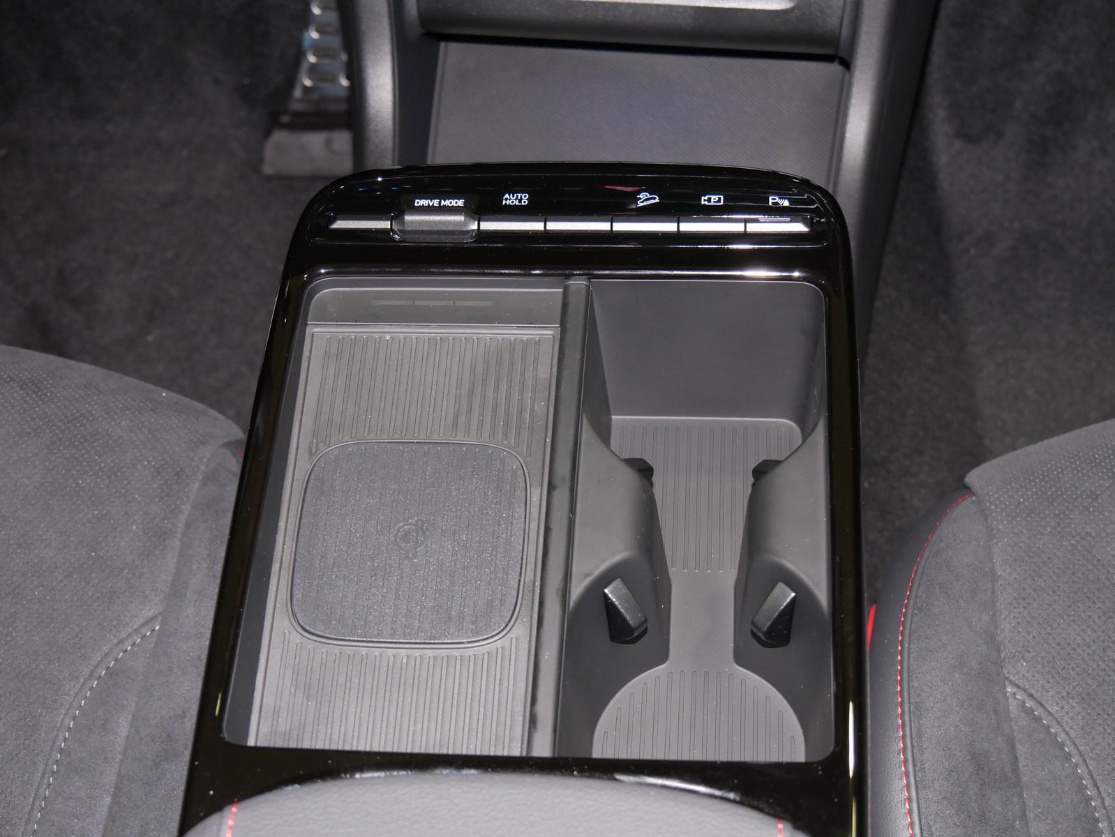 Hyundai TUCSON 1.6 TGDI N-Line 4WD Alcantara LAGERWAGEN, миниатюра 20