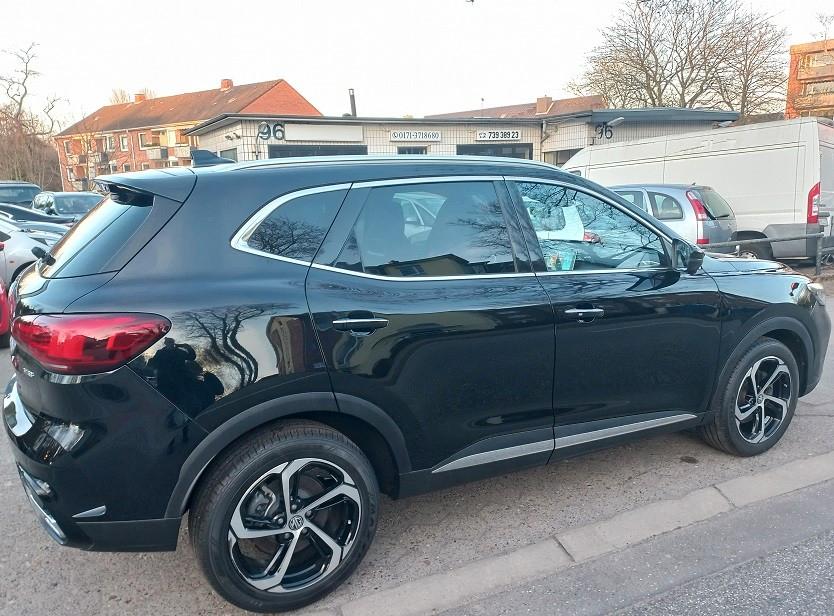MG HS 1,5i Luxury Aut Klima Leder Navi PDC LMF18"BC