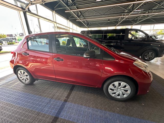Toyota Yaris  1,33-l-Dual-VVT-i Cool