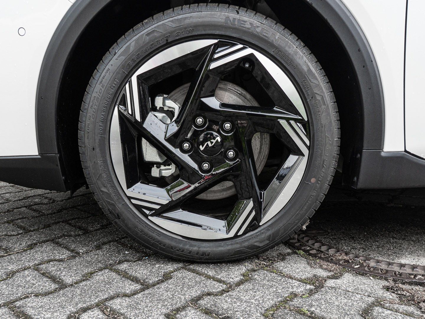 Kia K4 - Bild 3