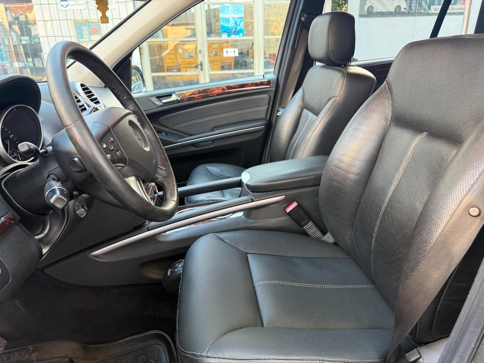 Mercedes-Benz GL420 2008 — photo 11