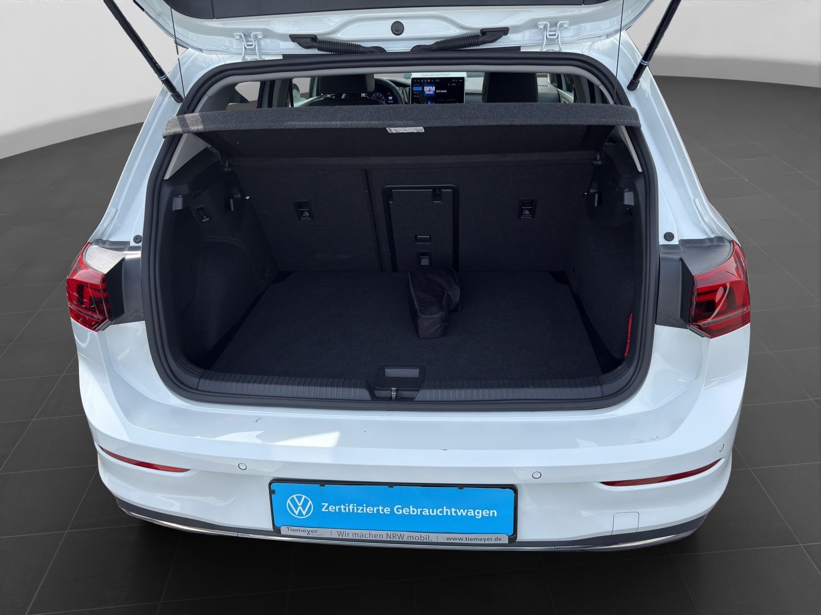 Volkswagen Golf - Bild 17