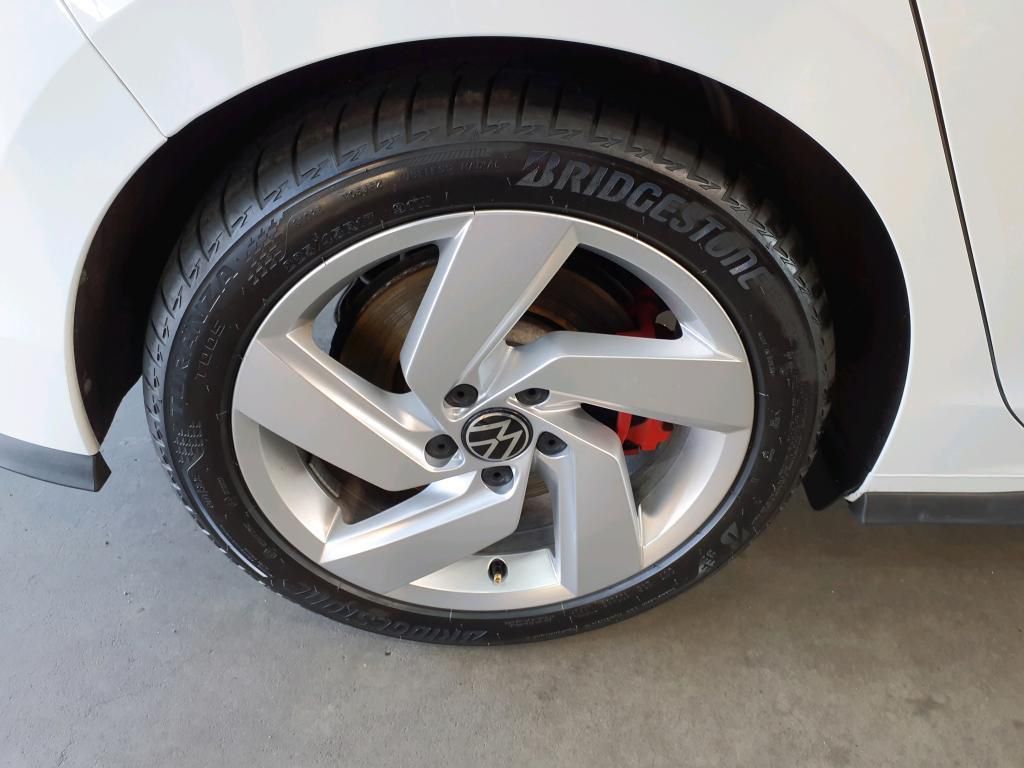 Volkswagen Golf GTI 2.0 TSI 180kW DSG PDC*Klima*SH