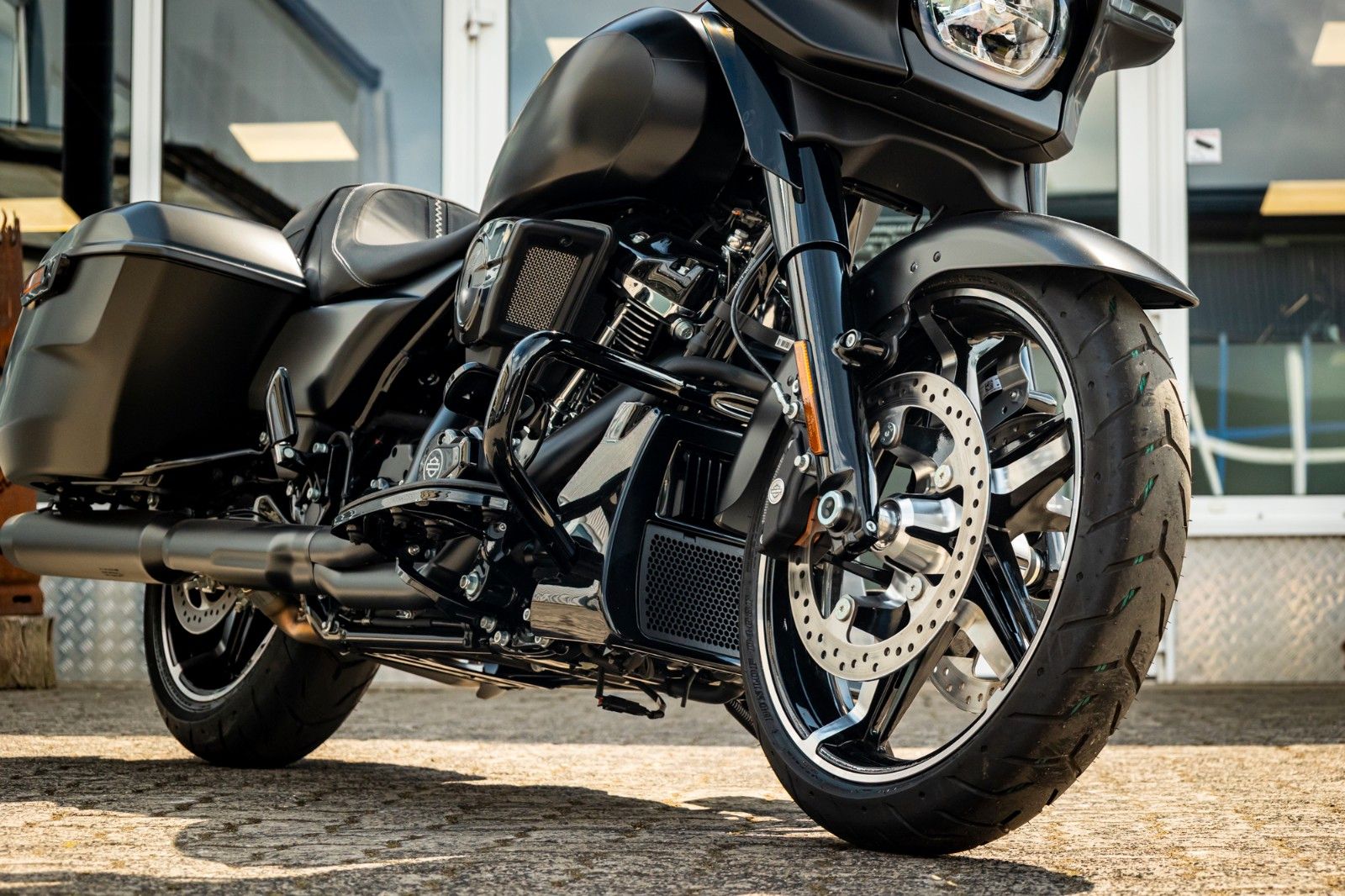 Fahrzeugabbildung Harley-Davidson Street Glide FLHX MY24 117cui - Touring