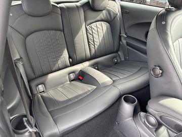 MINI Cooper SE DAB LED RFK Navi Komfortzg. ACC Shz