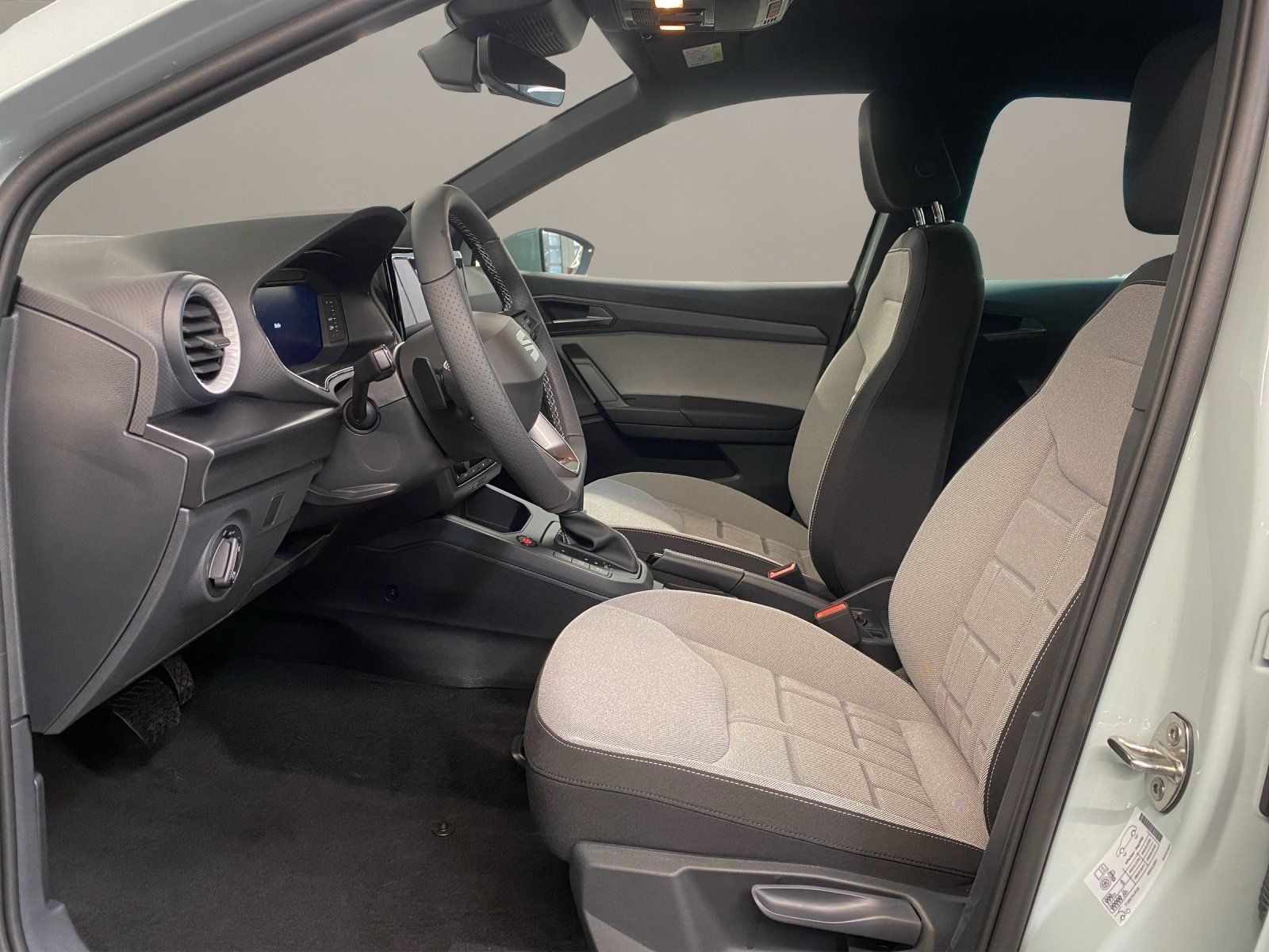 Seat Arona - Bild 8