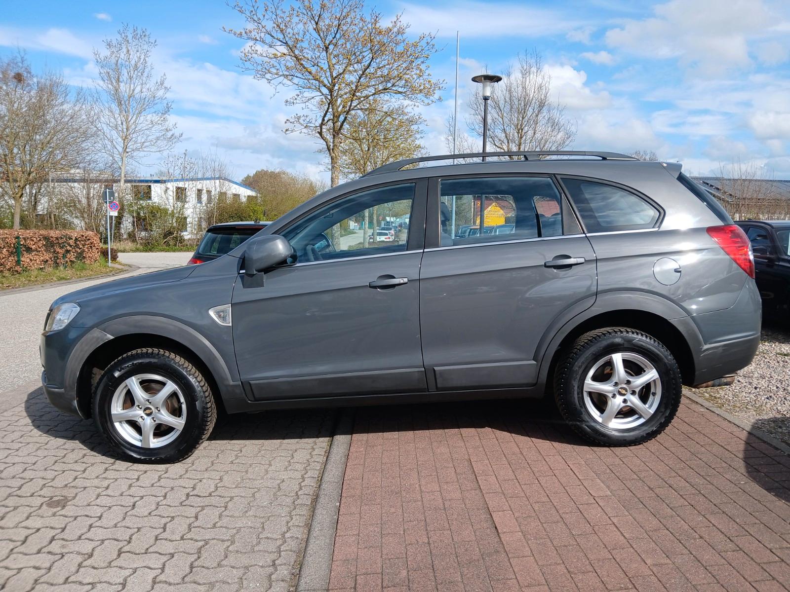 Chevrolet Captiva 2.4 LS 2WD 5-Sitzer ""AHK ""