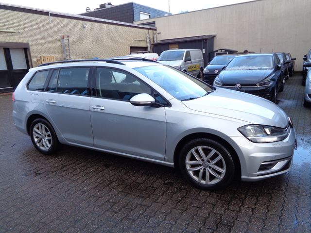 Volkswagen Golf Variant 1.6 TDI Comfortline, PDC, Navi