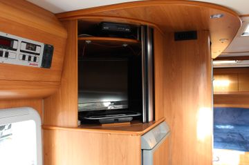 Dethleffs Globetrotter A8000 XXL