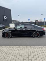 Mercedes-Benz CLA 45 AMG Mercedes-AMG CLA 45 4MATIC DCT Me... - gebrauchte Mercedes-Benz CLA 45 AMG aus dem Jahr 2017