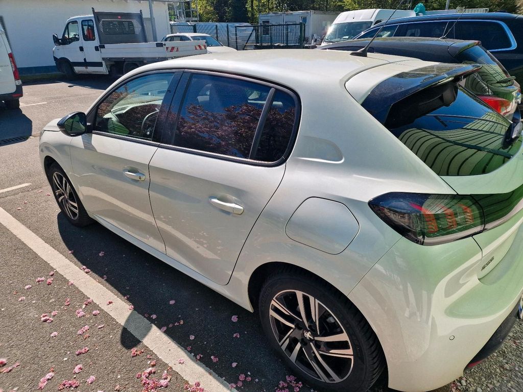 Image of Peugeot 208