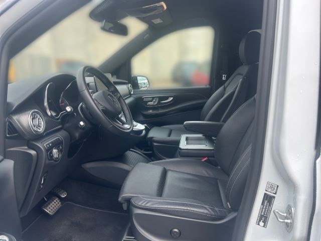 Fahrzeugabbildung Mercedes-Benz V 300 Klasse d AMG Line EDITION lang EU6d AHK-ab