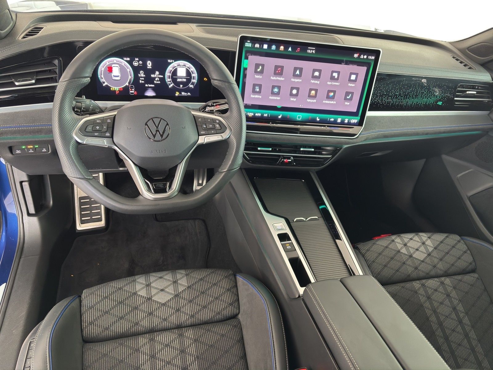 Volkswagen Passat Variant 2.0 TSI 4Motion R-Line STANDHEIZ foto 11