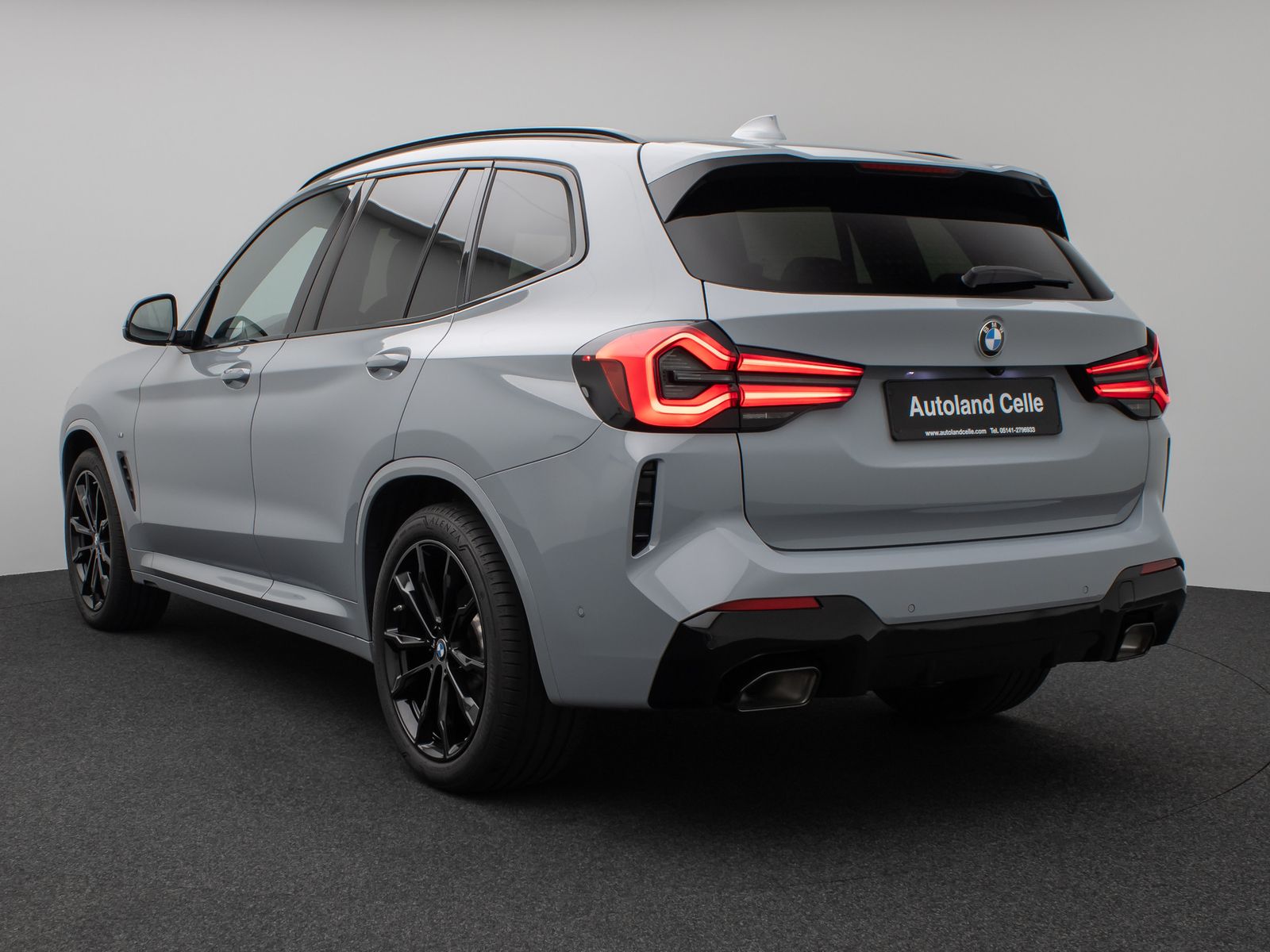 Fahrzeugabbildung BMW X3 xD20i M Sport HiFi Kamera DAB Panorama 20Zoll