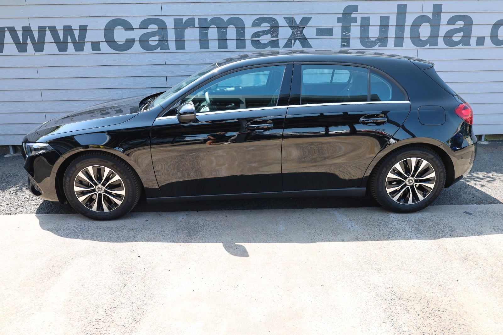 Fahrzeugabbildung Mercedes-Benz A 180 d, T.Leder,Navi,LED,SH,Kamera
