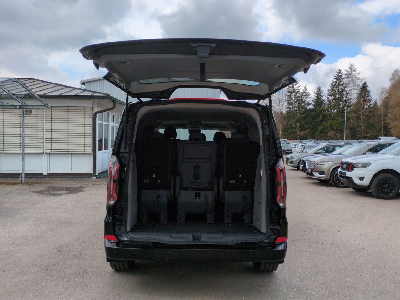 Ford Tourneo Custom - Bild 25