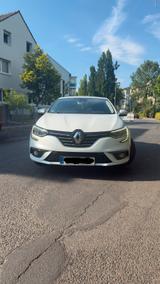 Renault Megane TCe 160 EDC GPF Bose Edition Bose Edition - Renault Megane Gebrauchtwagen in Frankfurt