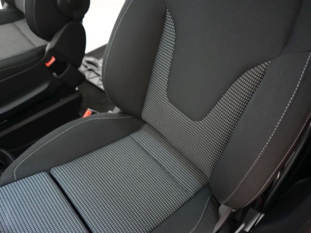 V 220 d MARCO POLO AT+AHK+NAVI+SITZHEIZUNG+SCHIE