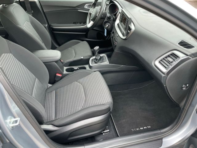 Fahrzeugabbildung Kia XCeed 1.0 T-GDI, Edition 7, Tempomat, Klimaanlag