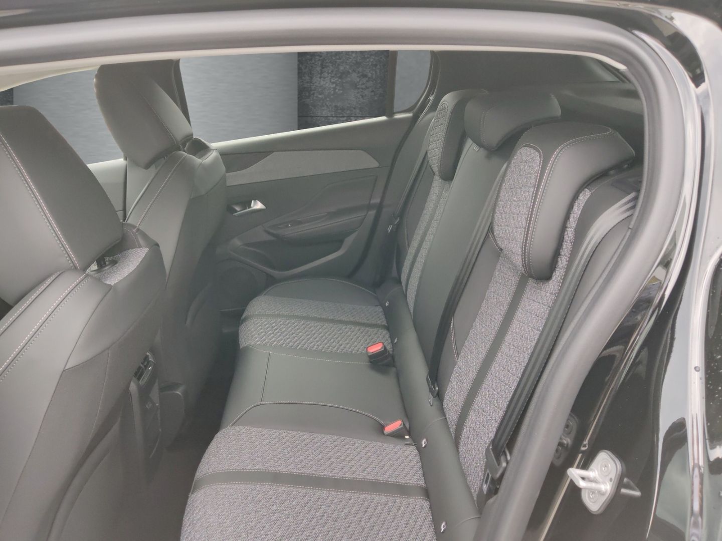 Peugeot 308 - Bild 9