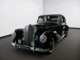 Mercedes-Benz 220 Cabrio A (187) Zustand 1- Classic-analytics - Mercedes-Benz 220 mit Benzin-Antrieb: Cabrio