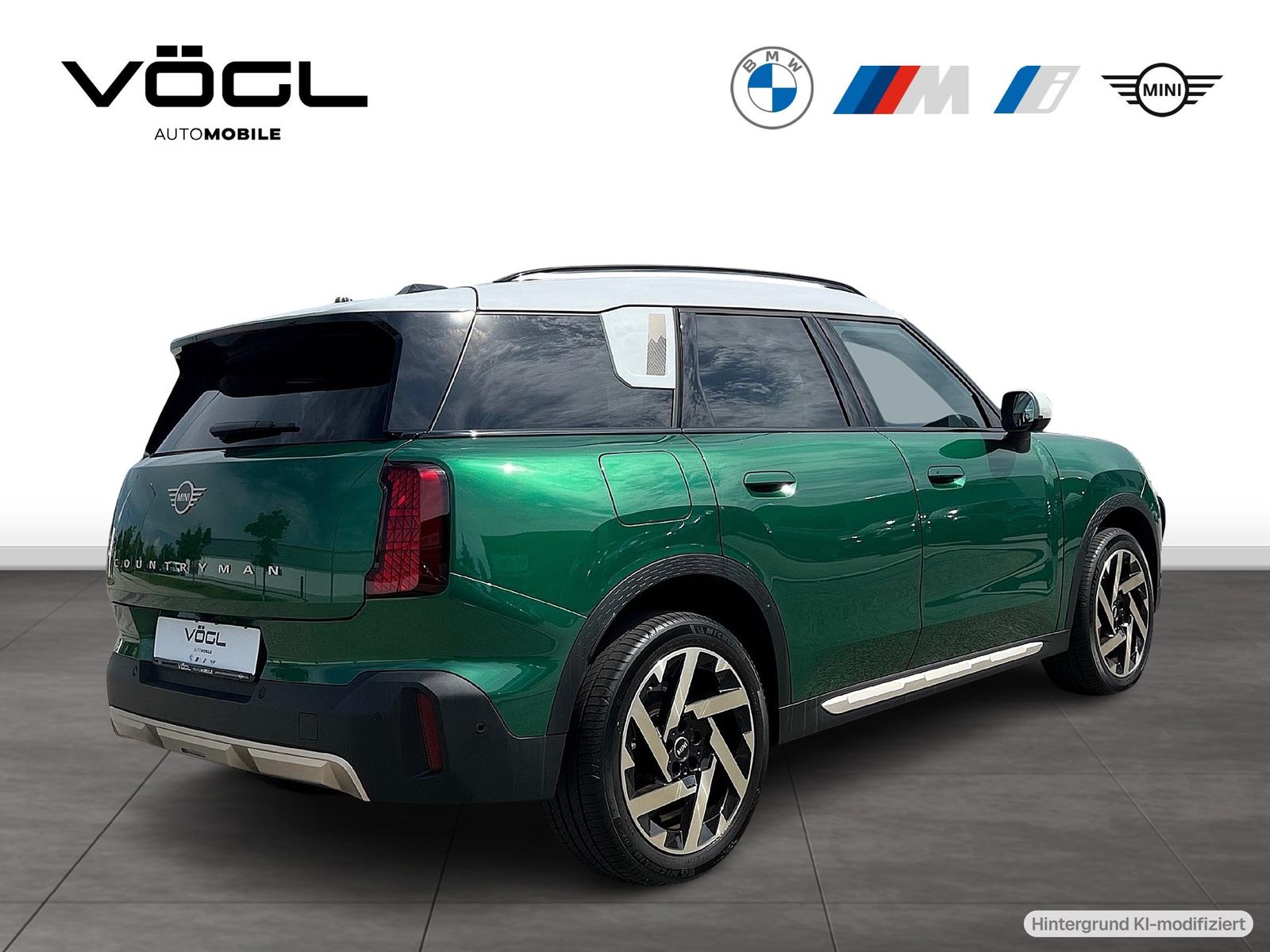 MINI Countryman C Favoured Trim Paket XL AHK