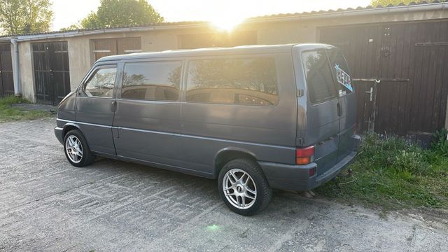 Volkswagen T4 lang 2,5 TDI