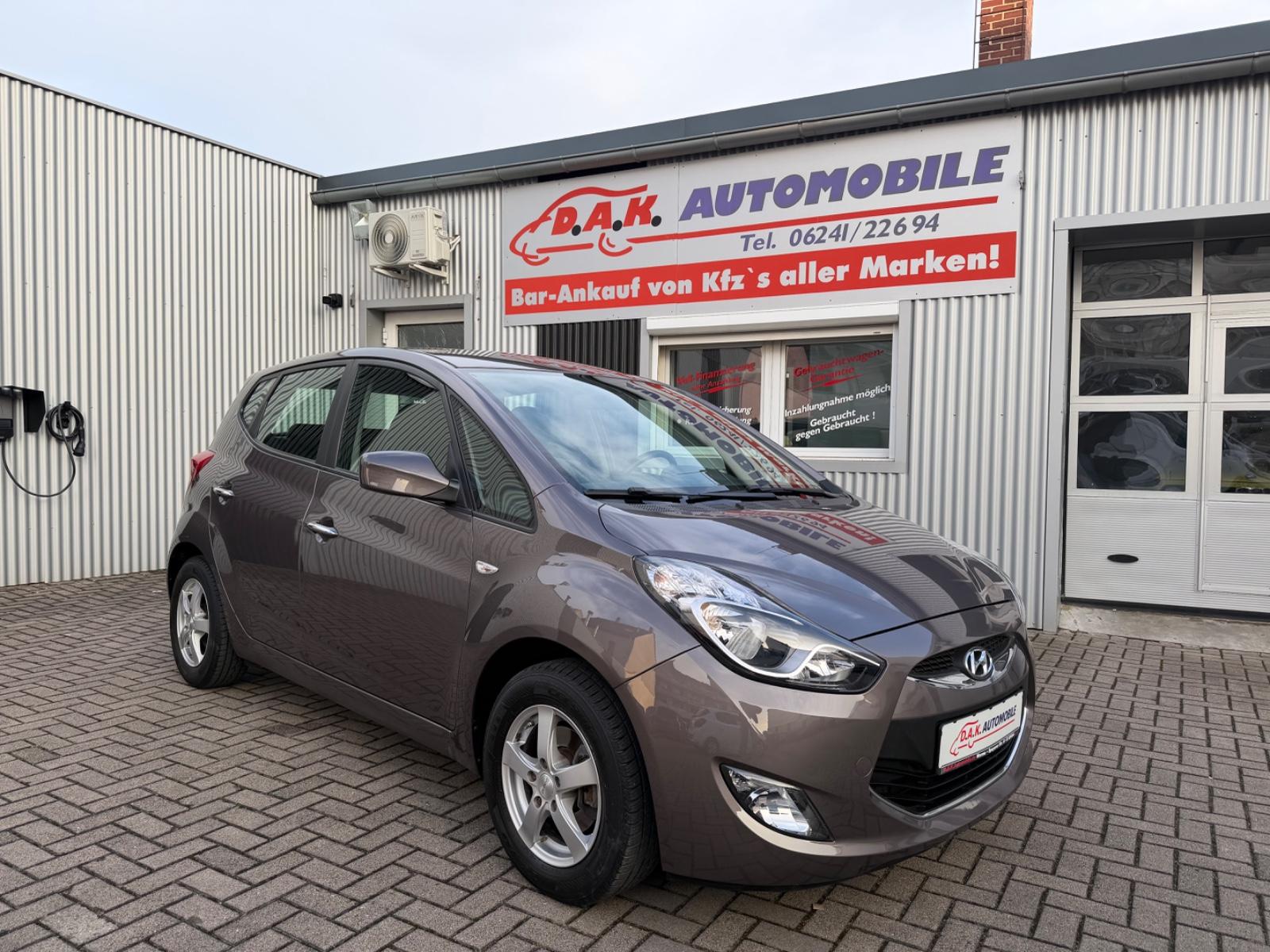 Hyundai ix20 FIFA world Cup Edition 2.Hand+65TKM+SHZ+PDC