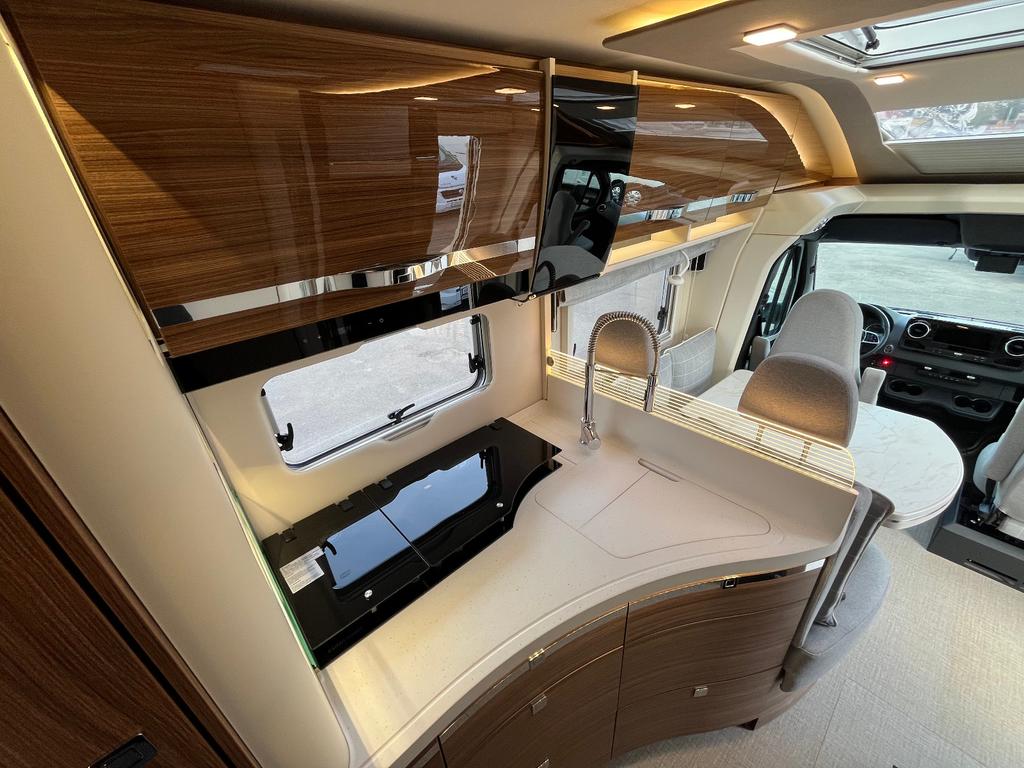 Eura Mobil Contura 716 EB Lithium Solar AHK SAT/TV ALDE – Foto 12 von 18