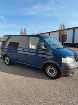 Volkswagen VW Volkswagen T5 Transporter / Caravelle - VW T5 Transporter in Augsburg