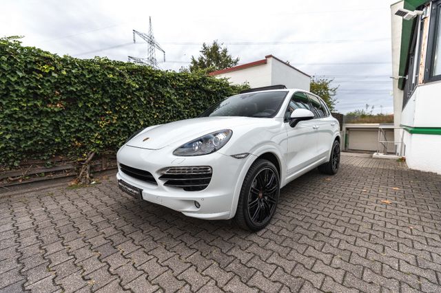 Porsche S Diesel SPORT-DESIGN+STANDHEIZUNG+LUFT+BOSE+21"