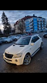 Mercedes-Benz ML 500 4MATIC - - Mercedes-Benz ML 500 von privat