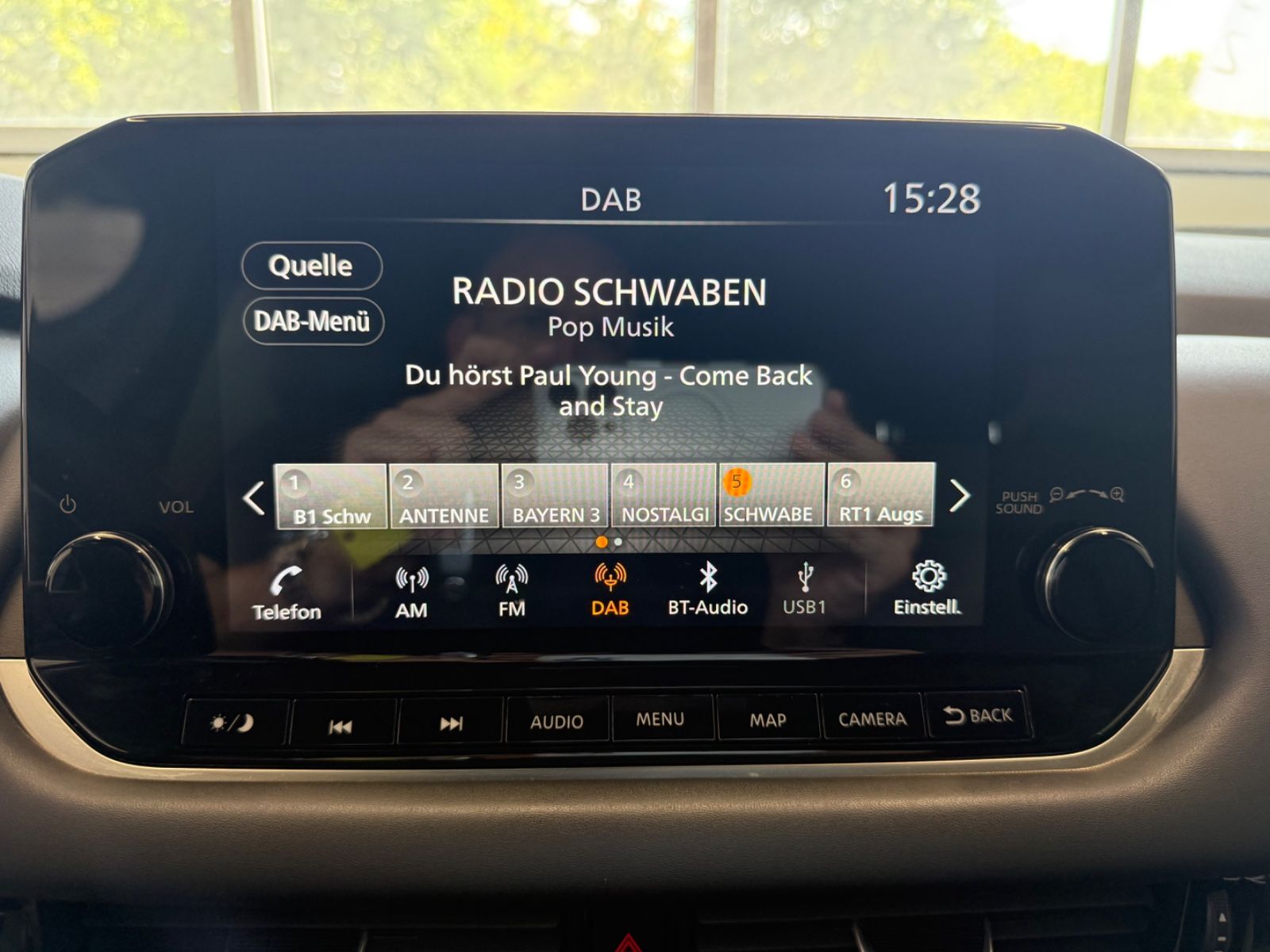 Fahrzeugabbildung Nissan Qashqai Tekna MHEV; Autom.,HUD,Teilleder,AHK