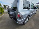 Mitsubishi Pajero 3,2 DI-D 4WD Diamant Edition Automati... - Mitsubishi Pajero von privat