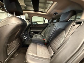 Alfa-Romeo Stelvio - 11