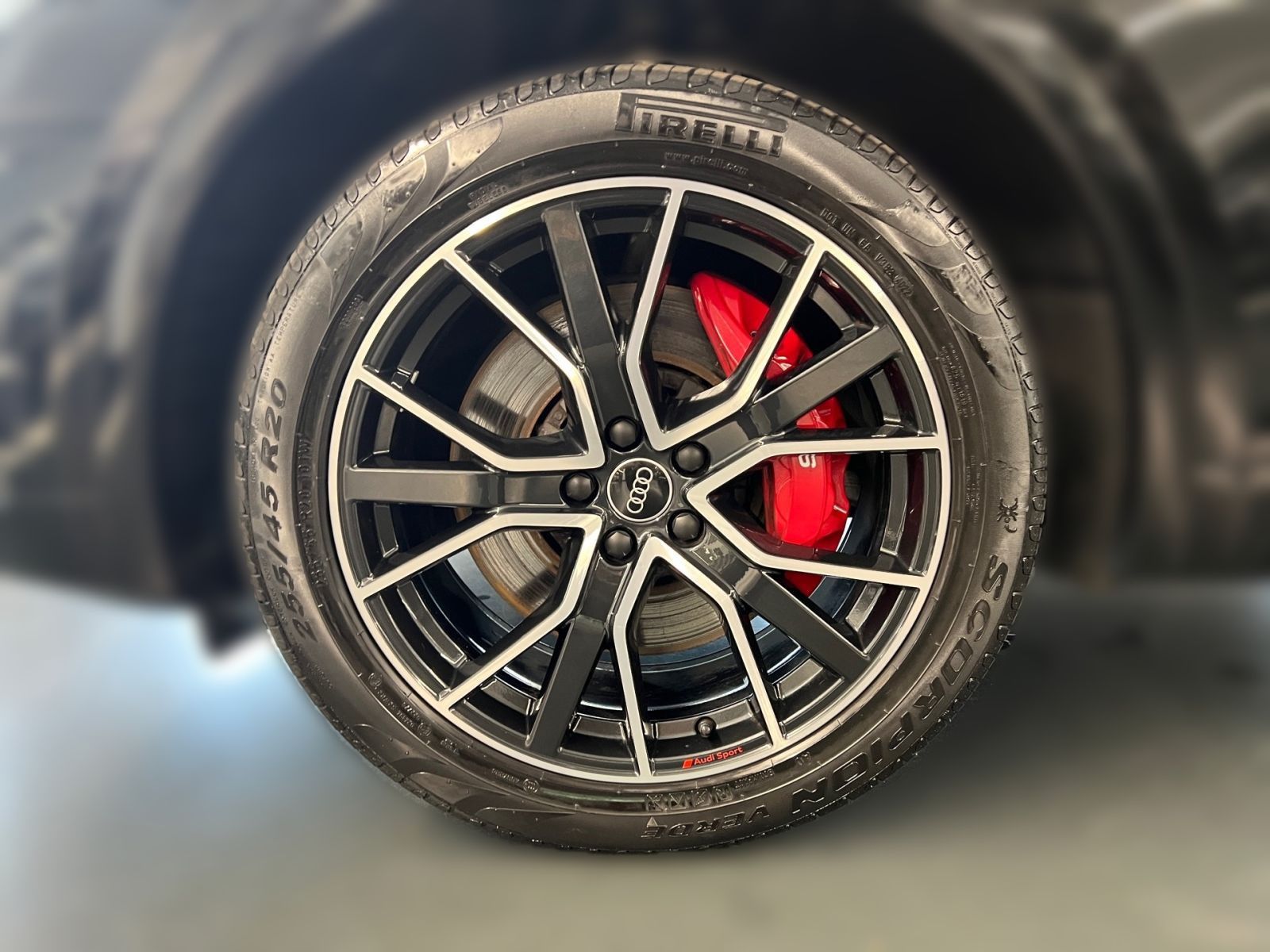 Audi SQ5 - Bild 3