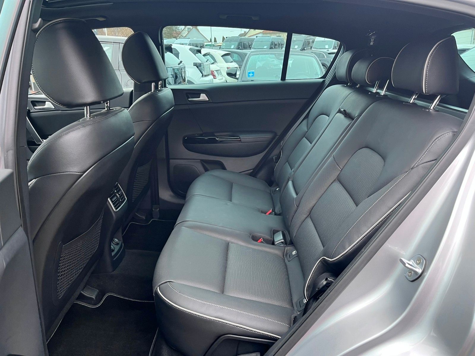 Fahrzeugabbildung Kia Sportage GT-Line 4WD