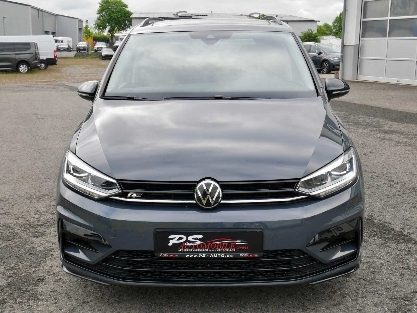 Volkswagen Touran 1.5 TSI DSG HighlineR-Line+Black+Pano+AHK