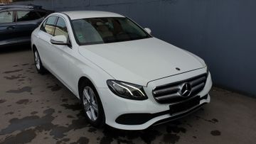 Mercedes E 200 - 2