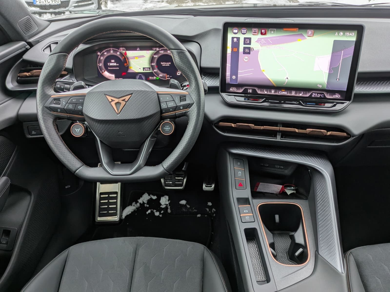 Fahrzeugabbildung CUPRA Terramar 2.0 TSI 4D VZ HUD*MATRIX*PANO*DCC*20"