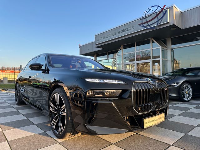 BMW M760e+M Perfom+Kristall+Sky Lounge+B&W+DrivePro