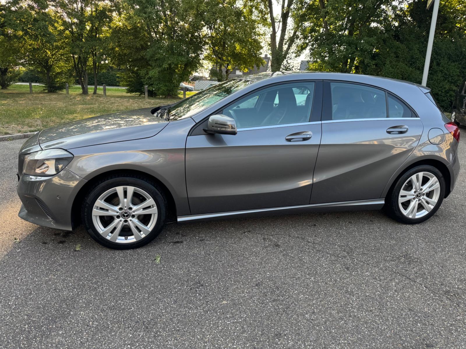 Mercedes-Benz A 180A A 180 CDI / d Blue Efficiency