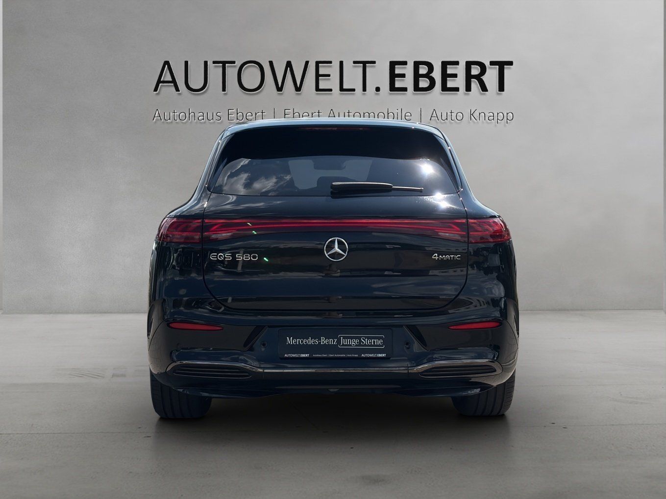 Fahrzeugabbildung Mercedes-Benz EQS 580 SUV AMG BusinessClass AHK FondTV Massage