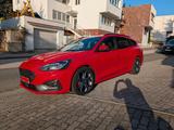 Ford Focus 2,3 EcoBoost ST Turnier ST - Ford Focus: St3