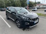 Peugeot 3008 Allure EAT8 Pano+360° SERVICE NEU