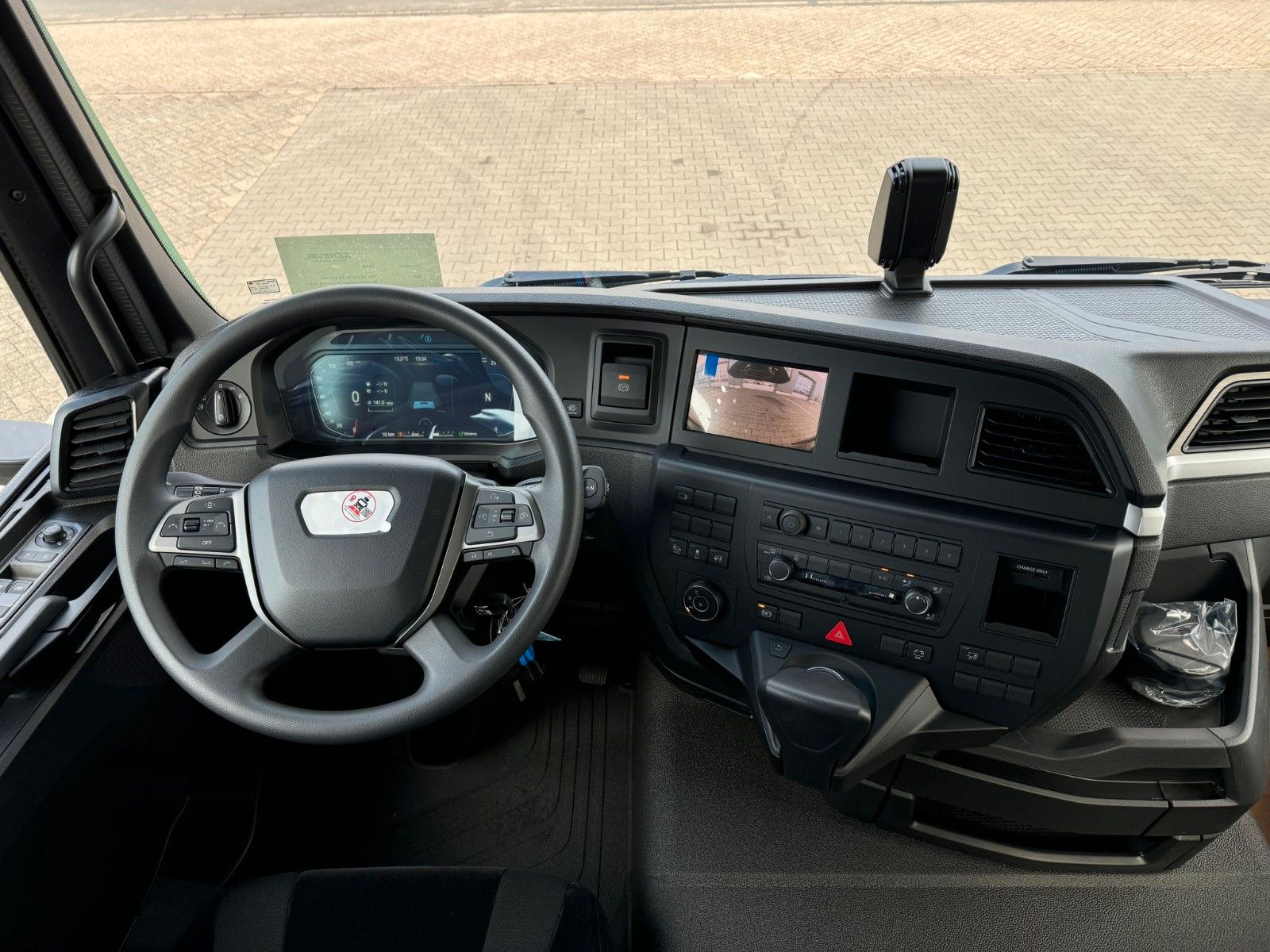 Fahrzeugabbildung MAN TGS 18.520 BL SA 4x4 mit Hydraulikvor* Einzelbe*