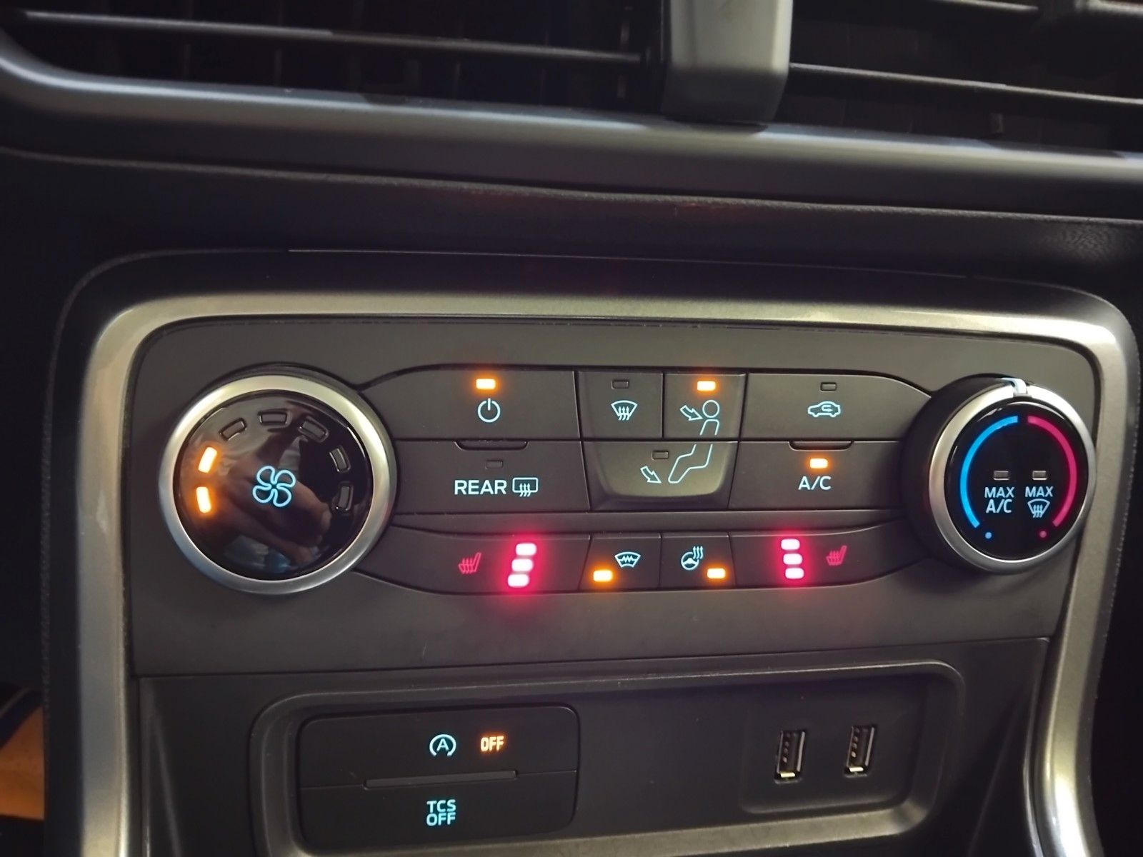 Ford EcoSport (05/2018, Benzin)